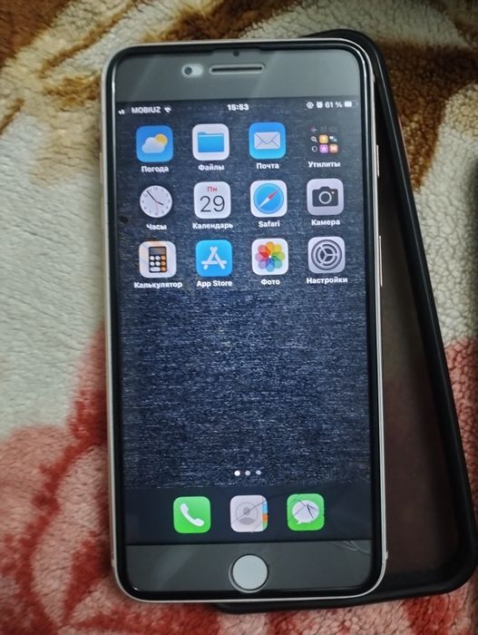 iPhone 8 Plus Gold 64.Gb LLA Bez Karobka Srocna Sotiladi