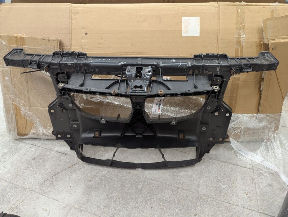 Tragar BMW Seria 1 E87