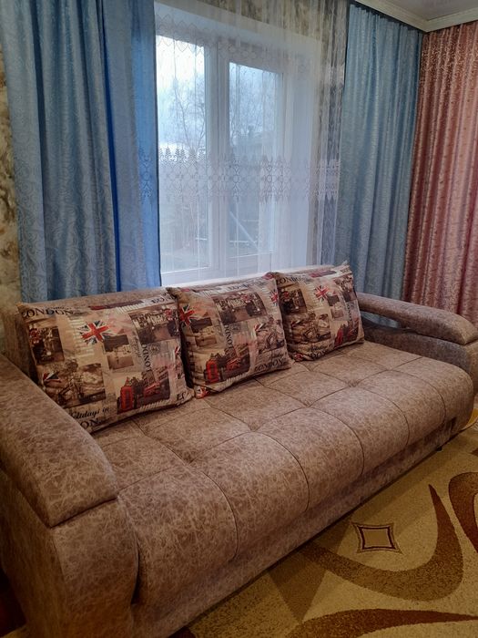 Продам диван в отличном состоянии