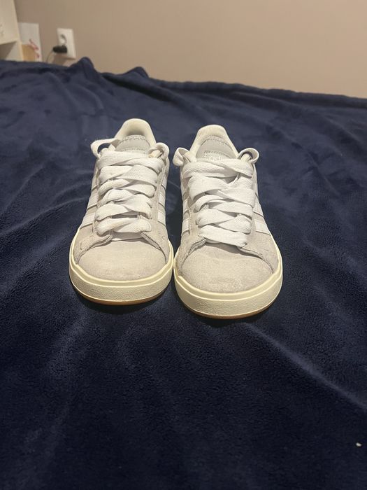 Обувки adidas 38