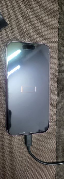 iPhone 16 - за части