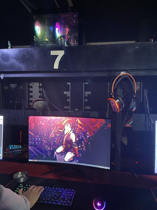 Продается мощный игравой компьютер полный комплект