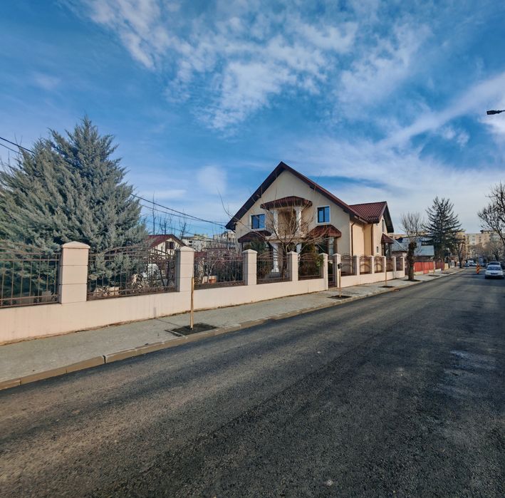 Casa de vanzare central