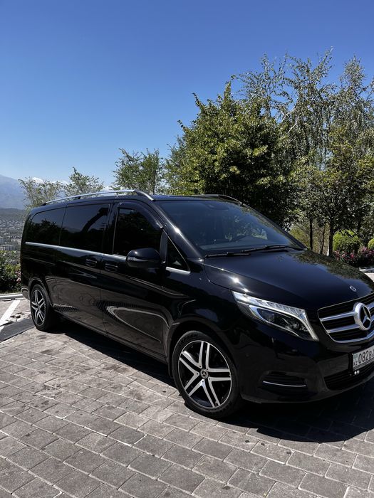 Трансфер с водителем минивэн Mercedes V class