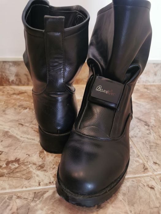 Дамски обувки tendenz и дамски боти ELIZA