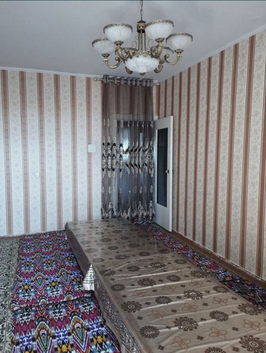 Srochno 2 xonali uy sotiladi