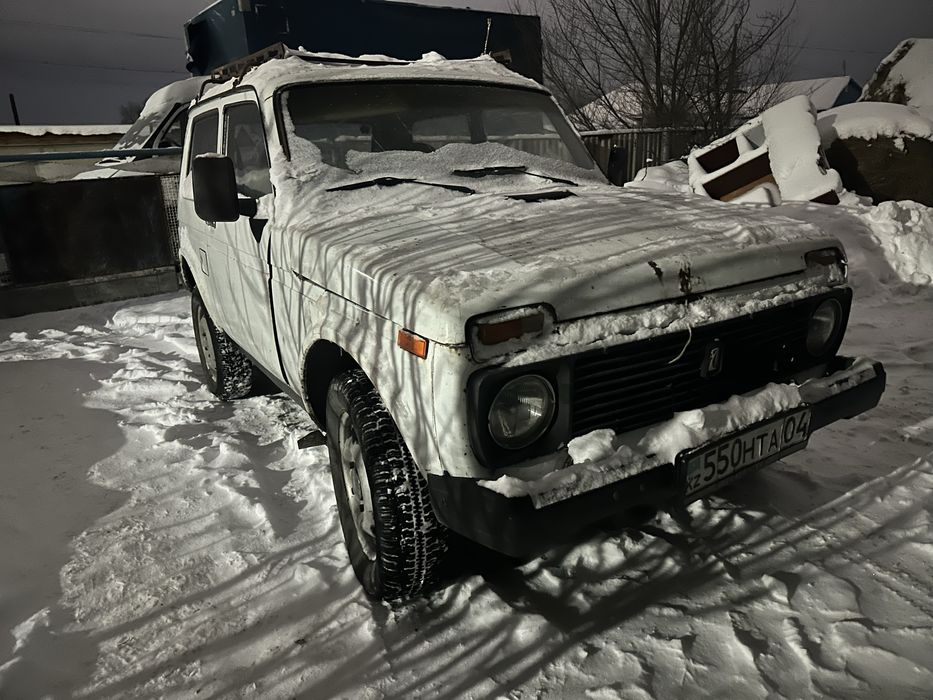 Продам Ниву 3 дверный