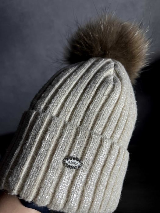 Шапка женская с помпоном