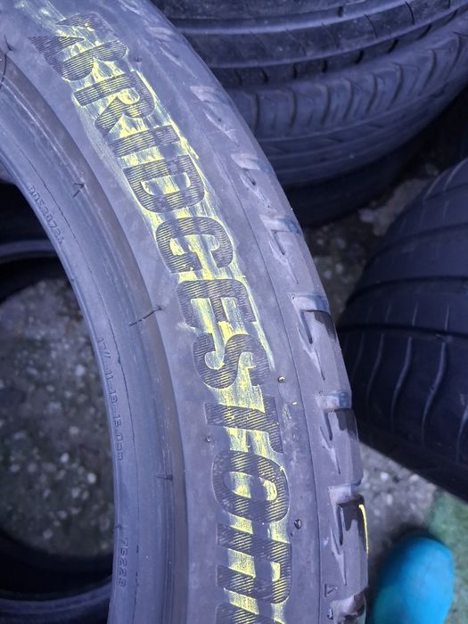 215 45 17 Bridgestone  2бр летни