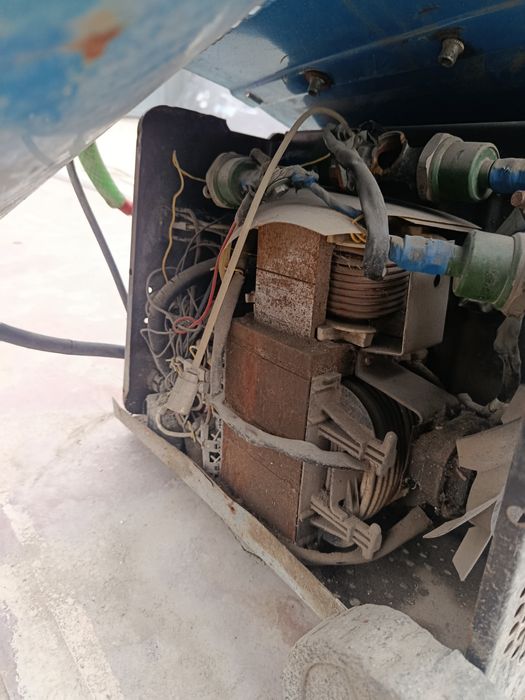 Продаётся сварочный аппарат полуавтомат