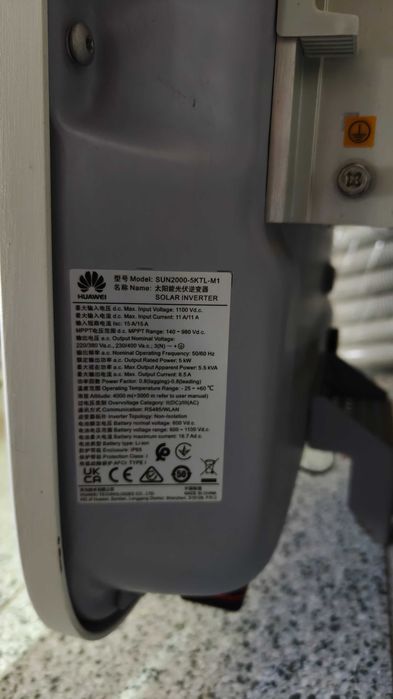 Invertor Trifazat hibrid Huwei SUN2000-5KTL-M1 cu power meter DTSU6660H 250mA