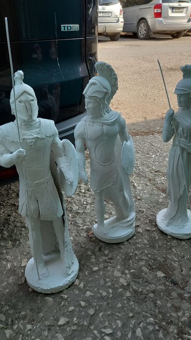 Римски статуй ръчна изработка 8бр масивни,стабилни в перфектно състоян