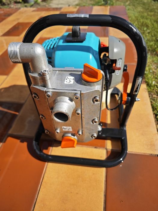 Motopompa pe benzina