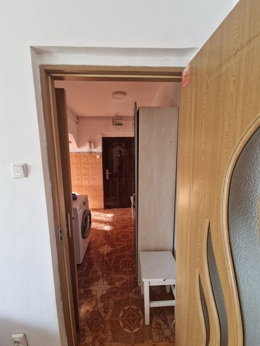 De închiriat apartament 2 camere