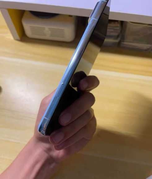 Google Pixel 8 Pro, 12/128 ГБ, SIM + eSIM