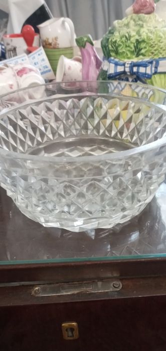 Салатники  фарфор и  стекло