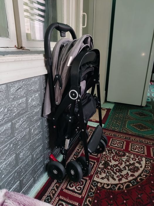 Каляска б/у в хорошем состаянии