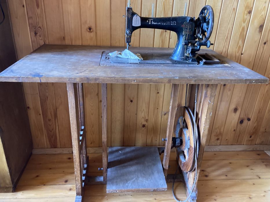 Шевна машина антика Naumann