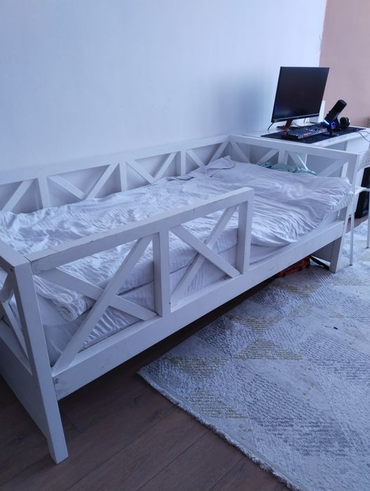 Кровати односпальные