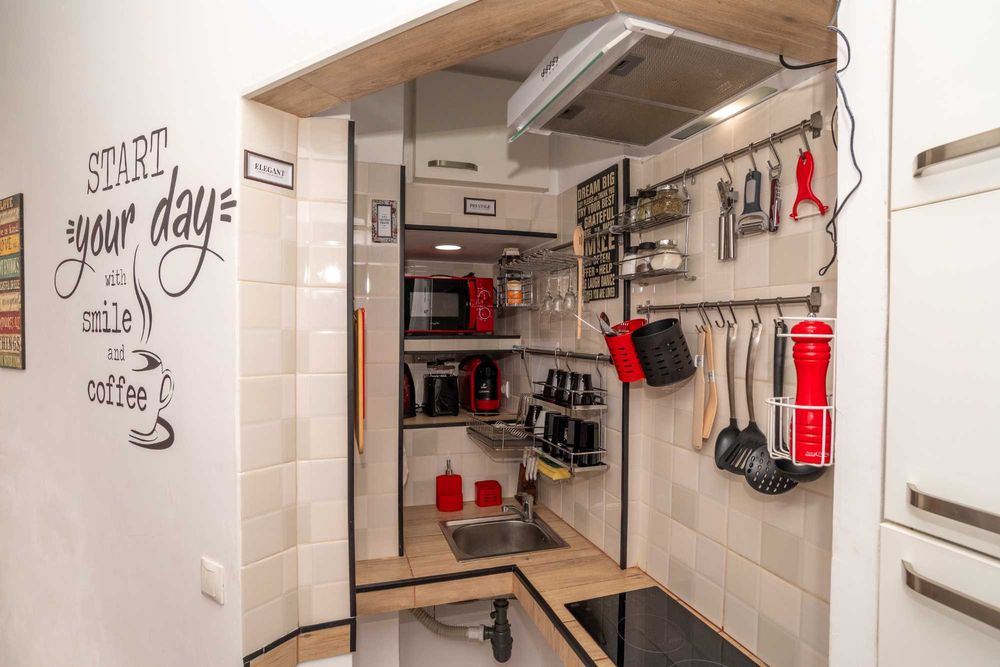 Victoriei, Sanador,Romana, Cismigiu,Dacia,Spitalul Militar