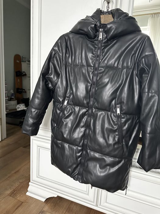 Зимний кожаный пуховик