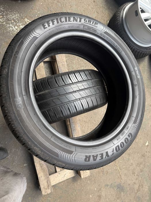 2x Anvelope Vara 205/55 R17 - GoodYear Efficient Grip Performance