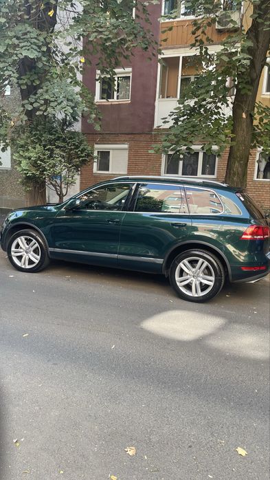 Vw touareg 7p verde deosebit