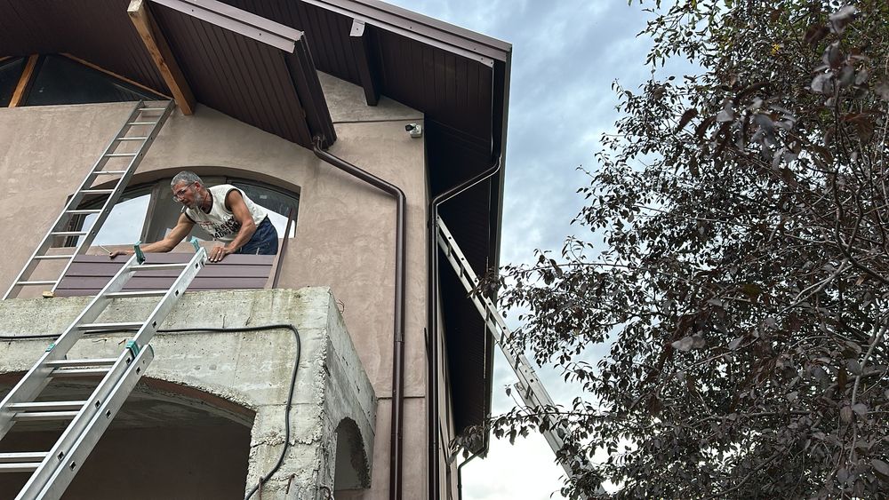 Servicii de reparare si intretinere acoperis