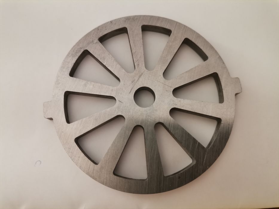 Диск за месомелачка - номер 8