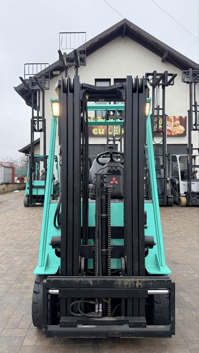 Motostivuitor electric Mitsubishi 2016 1,6 tone