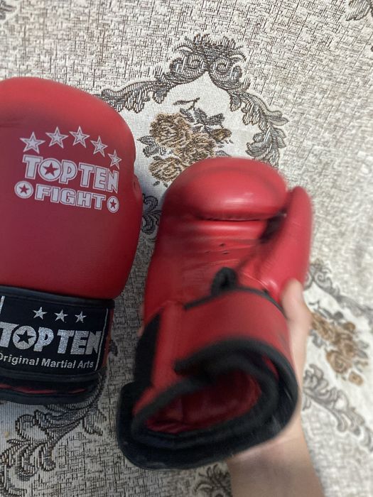 Боксеркие перчатки удобный 5000тг