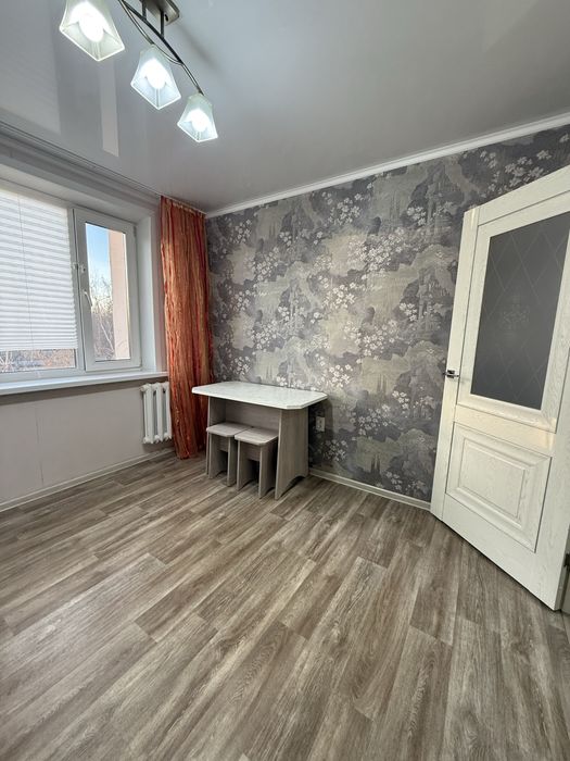 Сдам 2 комнатную квартиру