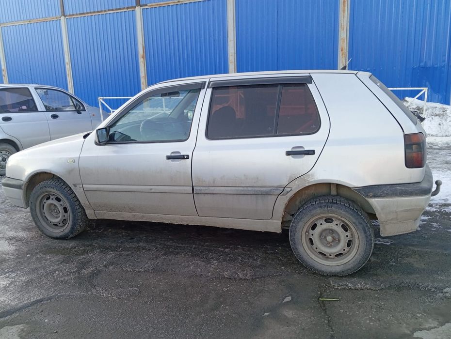 Продается машина 1992 года