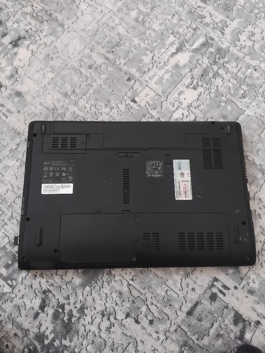 Vând laptop Acer