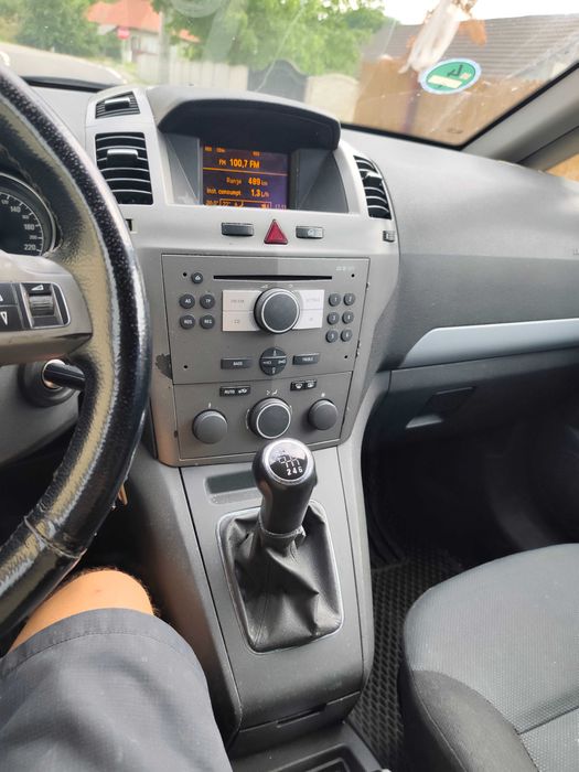Vând Opel Zafira in stare buna 1.9 Tdci ,Ambreiaj nou, distribuție noua , km ne modificați