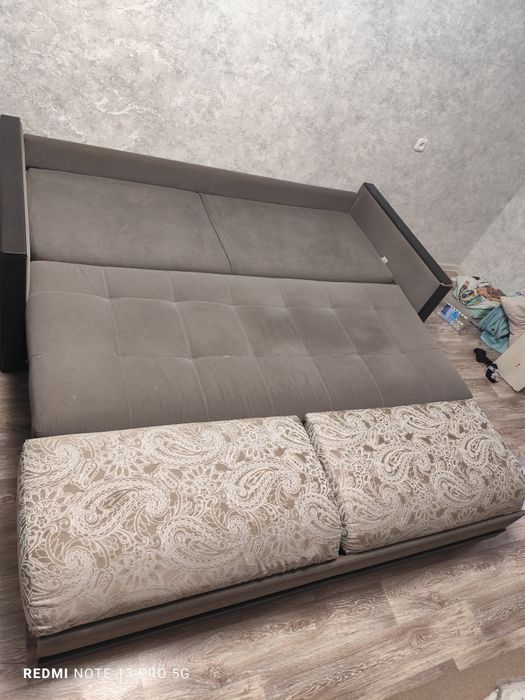 Продам диван раздвижной