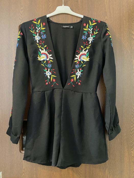 Salopeta Boohoo numarul 36