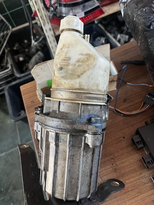 pompa servo asta h 1,9 si 1,7 d