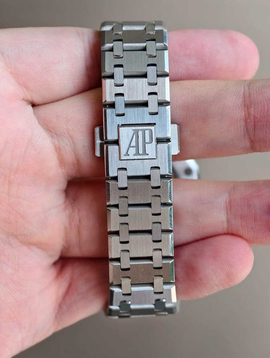 audemars piguet royal oak au