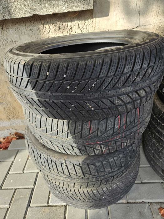 Гуми 215 65 15 C Nokian