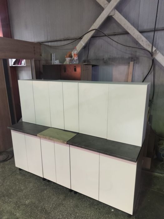 Кухонный гарнитур