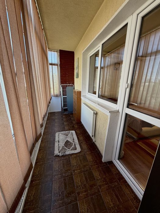 Inchiriez apartament regim hotelier