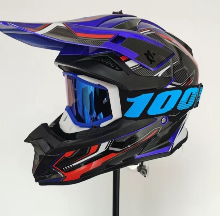 Мото шлемы высокого уровня