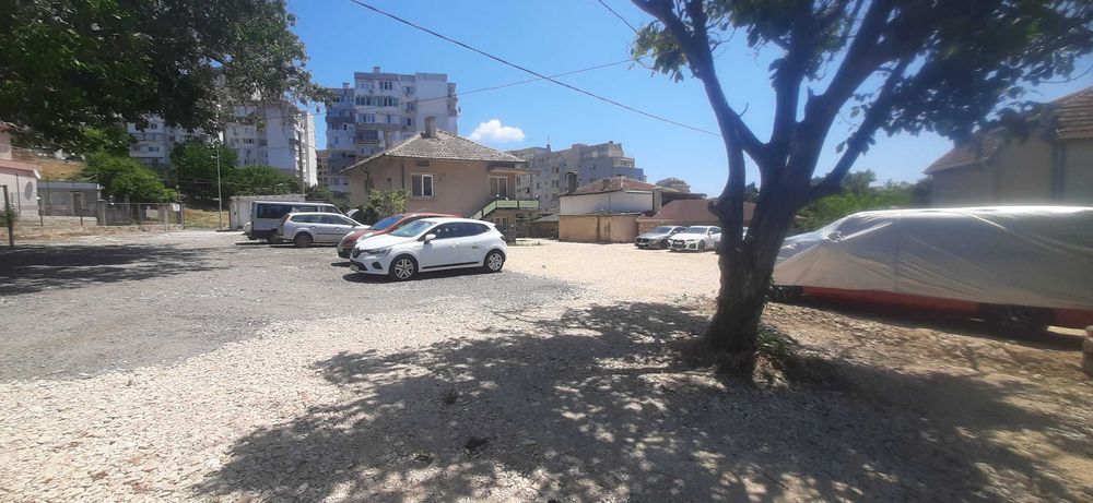 Дава се под наем Гараж / Паркомясто в Варна, ВИНС - 1000 кв.м за 30.6 € - Снимка #1