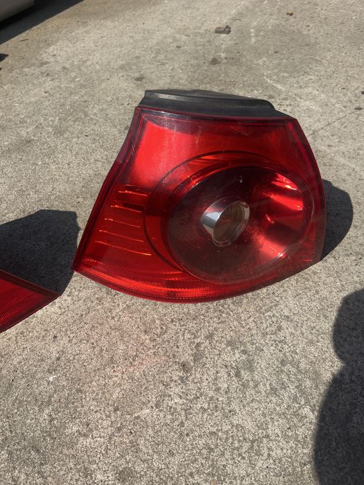 Far, stanga  /Stop , stopuri st-dr  vw golf 5