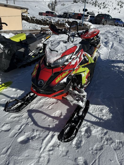 Snowmobil Ski Doo Lynx 850 Boondocker DS 154 vand/schimb