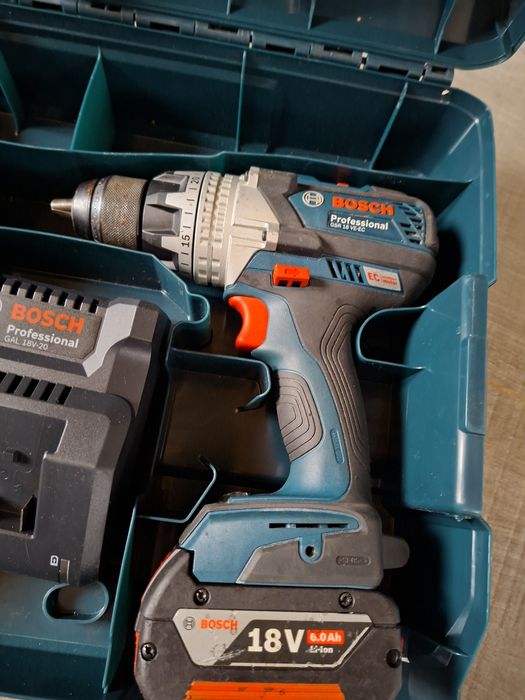 Bosch si Hilti md 2000