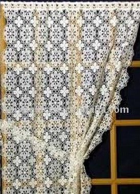 Fata de masa lucrata manual macrame ,dimensiune foarte mare