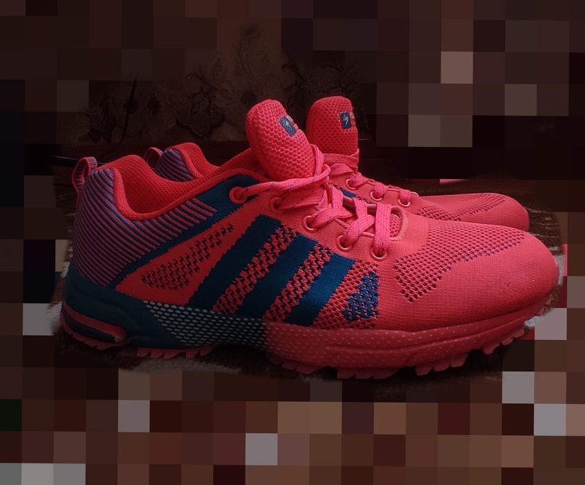 Продам кроссовки