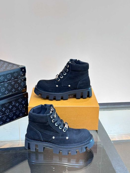 Ghete Louis Vuitton Premium